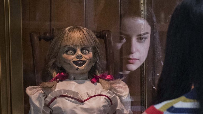 annabelle 3 recensione zerkalo spettacolo