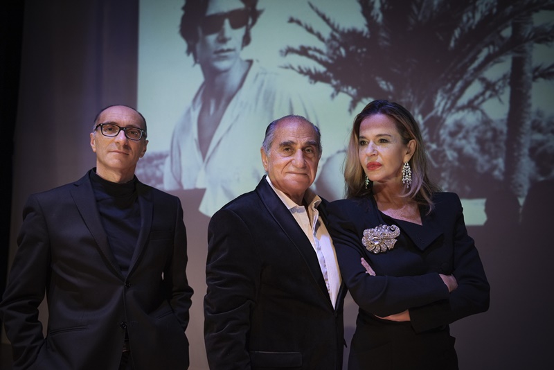Lettere a Yves, Pino Ammendola e Eva Robin's raccontano l'amore fra Bergé e Saint Laurent zerkalo spettacolo