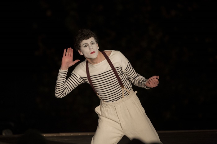 Resistance, il film ispirato alla vita di Marcel Marceau esce in digitale zerkalo spettacolo