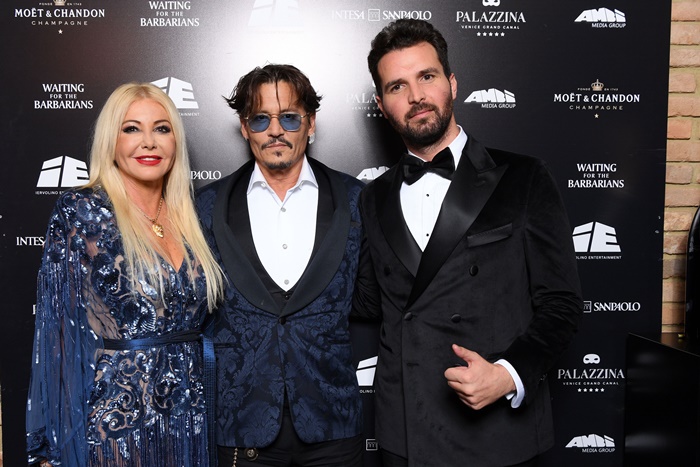 Johnny Depp doppiatore nella web series animata Puffins zerkalo spettacolo