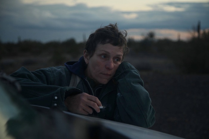 Nomadland, data di uscita del film con Frances McDormand Leone d'Oro a Venezia zerkalo spettacolo