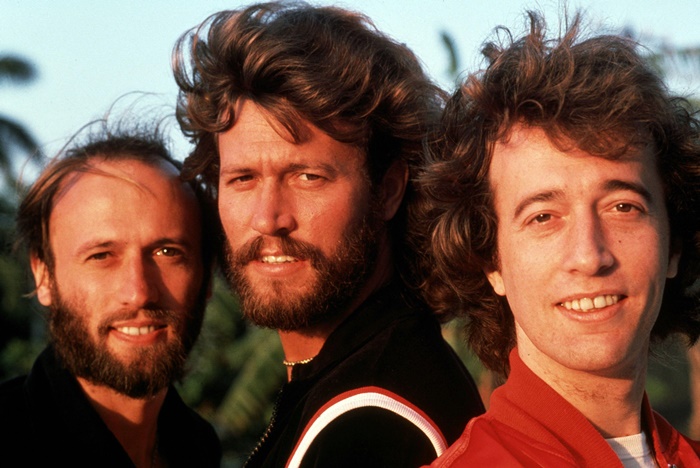 The Bee Gees: How Can You Mend a Broken Heart, il primo doc sulla band a dicembre in digital download zerkalo spettacolo