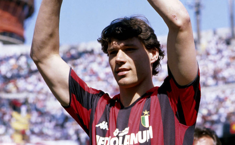 La vita del fenomeno calcistico MARCO VAN BASTEN diventa una serie tv internazionale zerkalo spettacolo