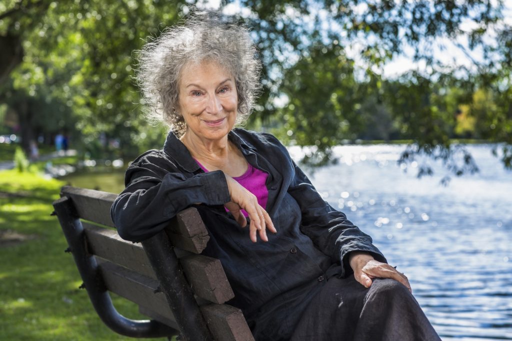 MAXXI, in diretta streaming una conversazione esclusiva con Margaret Atwood zerkalo spettacolo