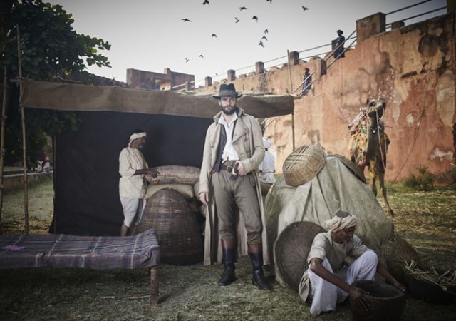 BEECHAM HOUSE, tutto sul period drama di Gurinder Chadha con Tom Bateman zerkalo spettacolo