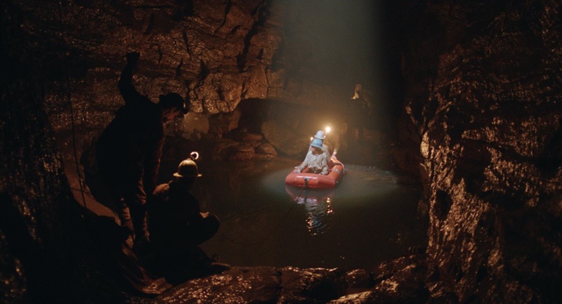 Il buco, arriva in sala il film di Michelangelo Frammartino premiato a Venezia zerkalo spettacolo