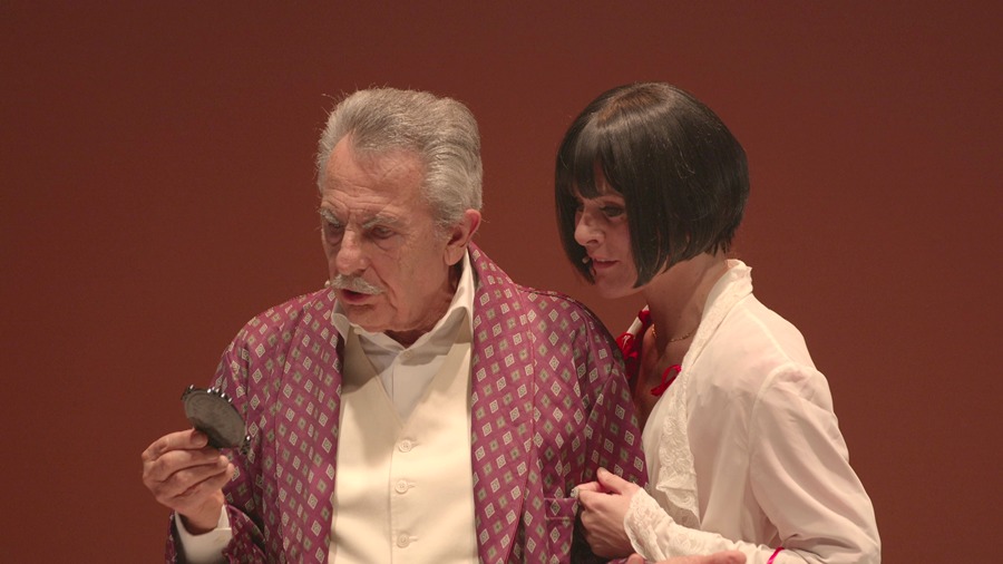 Teatro Quirino, in scena Pippo Pattavina e Marianella Bargilli in Uno, nessuno e centomila zerkalo spettacolo