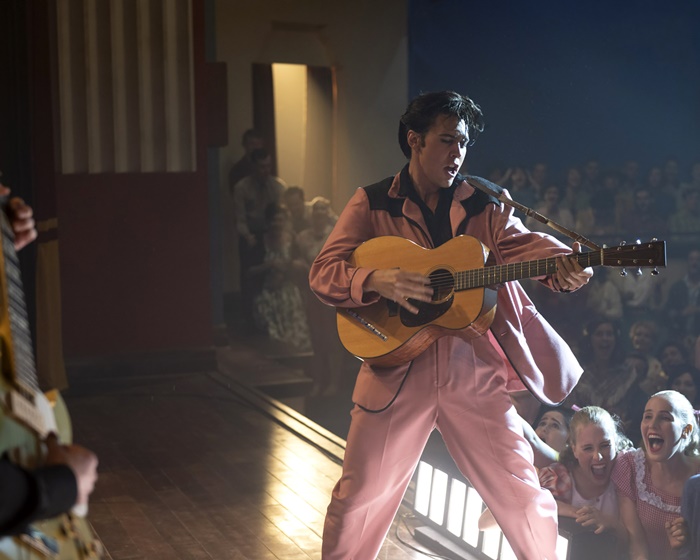 Elvis, anticipazioni e prime immagini del film di Baz Luhrmann con Austin Butler e Tom Hanks zerkalo spettacolo