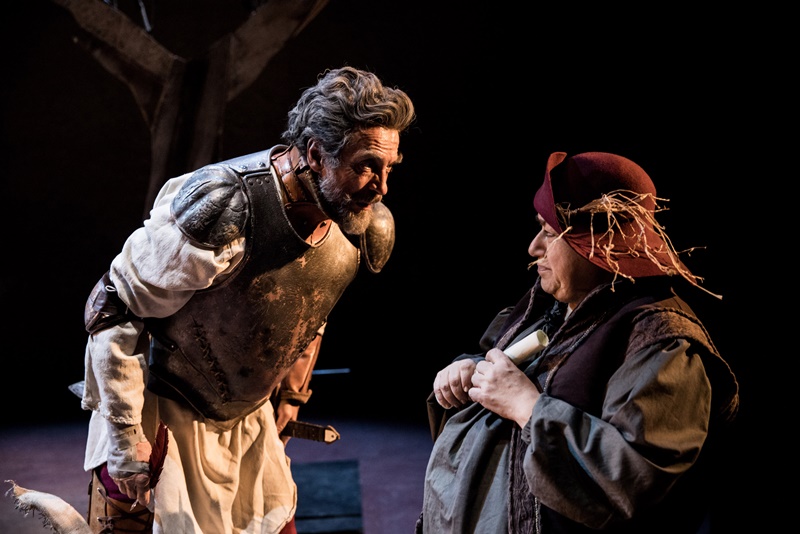 Don Chisciotte, all'Ambra Jovinelli Alessio Boni e Serra Yilmaz sono gli eroi di Cervantes zerkalo spettacolo